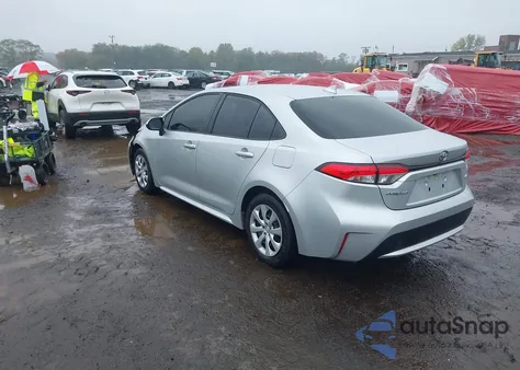 2022 Toyota Corolla Le z USA, uszkodzony, nr VIN JTDEPMAE2N3019240